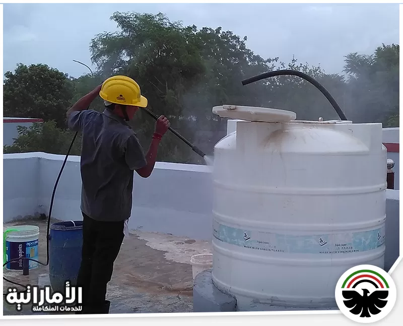 فني صيانة تنظيف خزانات في ابو ظبي 0582600901 شركة المؤسسه الاماراتية شركة المؤسسة الاماراتية يقوم باستخدام اجهز شفط الرواسب والاوساخ